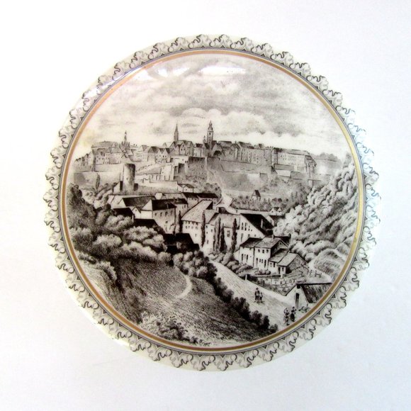 Villeroy and Boch trinket, jewelry keepsake box black & gray landscape & castle - Picture 3 of 8